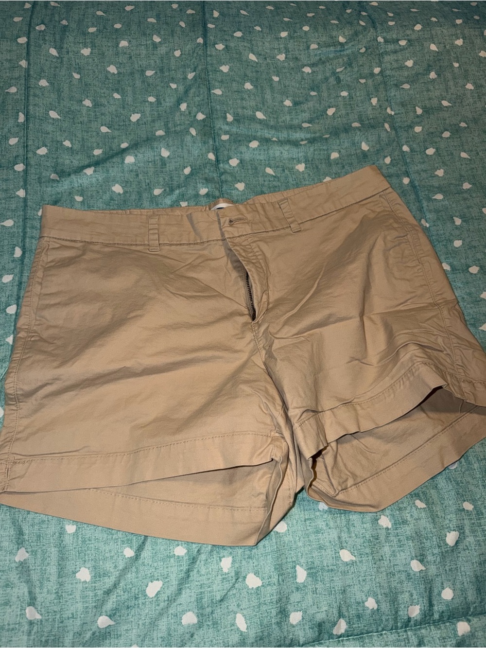 Sz 16 Classic Women's Tan Cotton Shorts. MUST BE BUNDLED